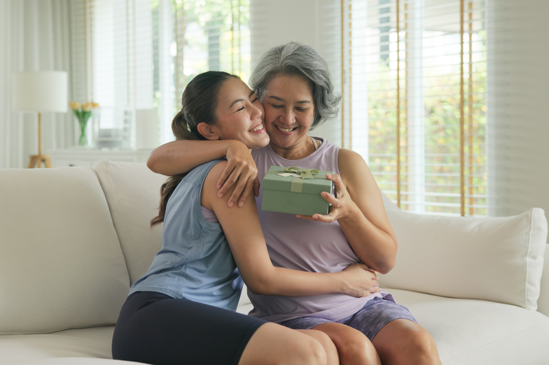 family-loands-is-money-from-family-a-loan-or-gift